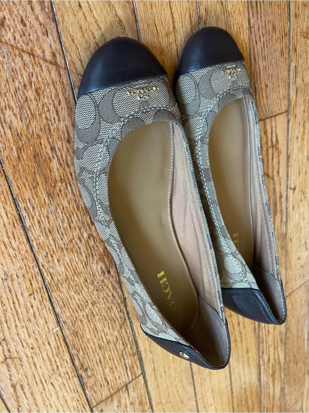 Coach Signature Canvas Cap Toe Ballet Flats in Khaki and Black size 8